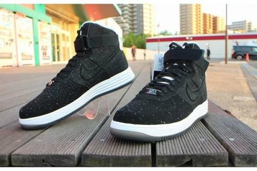 シューズ・バッグのスニーカー