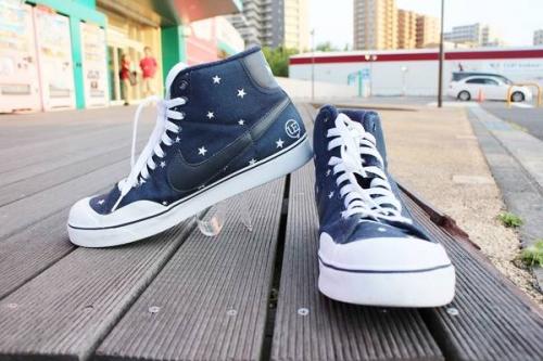 シューズ・バッグのスニーカー