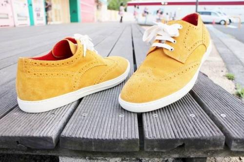 シューズ・バッグのスニーカー