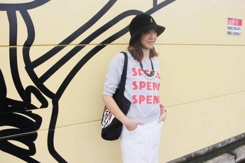 トップスのスウェット