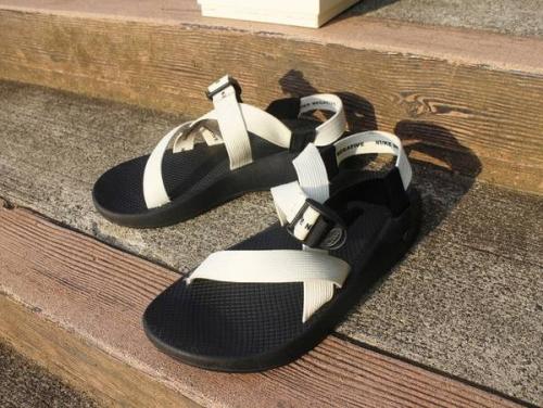 シューズ・バッグのサンダル