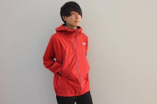 メンズのトップス