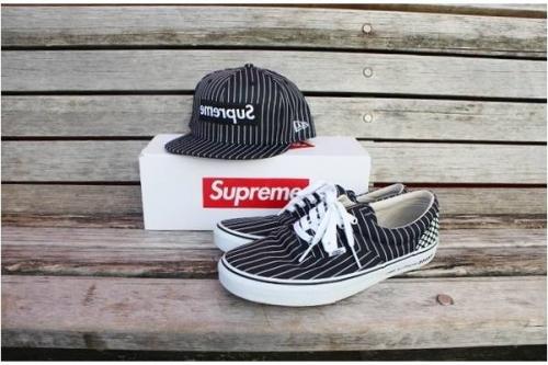 シュプリームのギャルソン