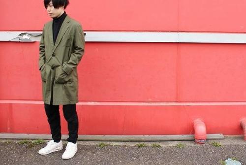 アンユーズドのチェスターコート