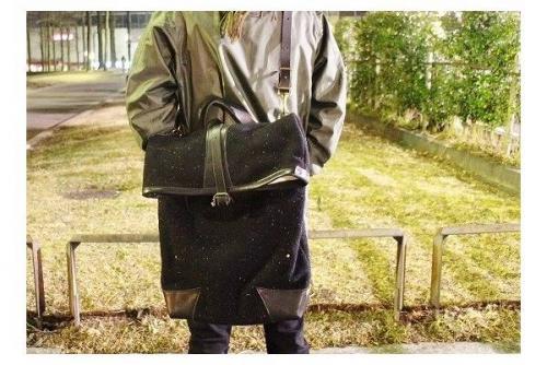 バッグのショルダーバッグ