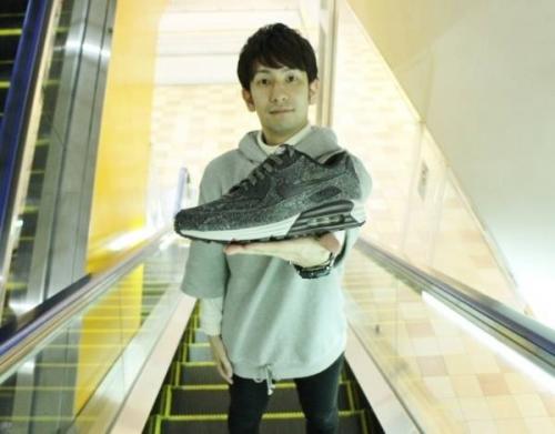 スニーカーの新入荷