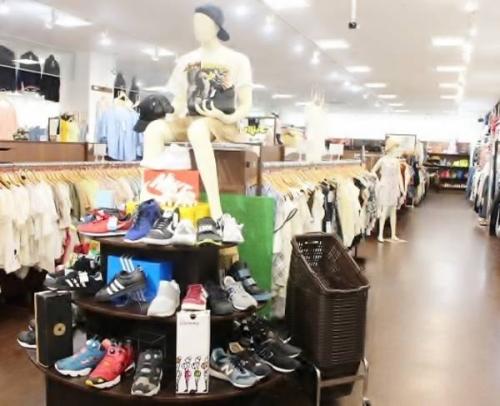 スニーカー買取強化のトレファク