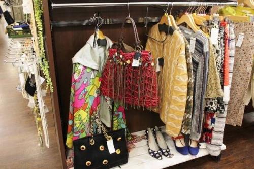 トレンドの古着