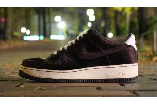 adidas限定モデルのコラボアイテム買取