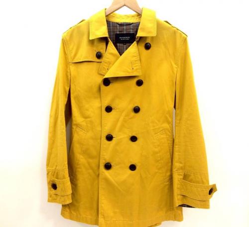 バーバリーのトレンチコート