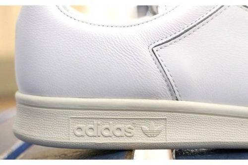 BARNEYS NEWYORKのコラボ