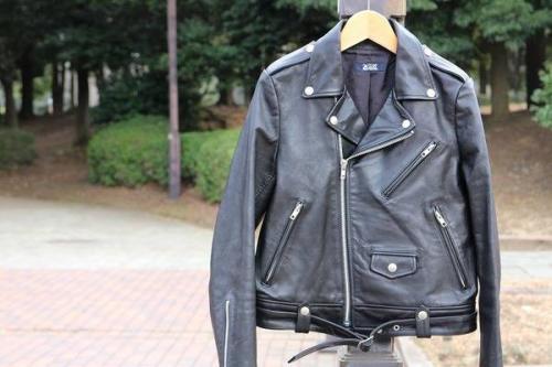 レディースのトップス