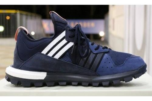 adidasのKITH