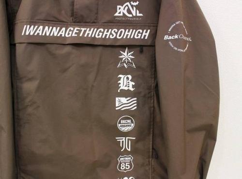 アノラックパーカーの多摩センター