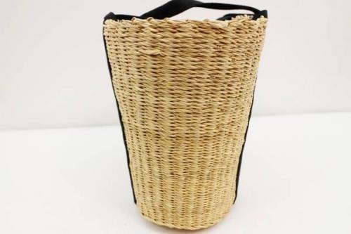 カゴバッグのMUUN