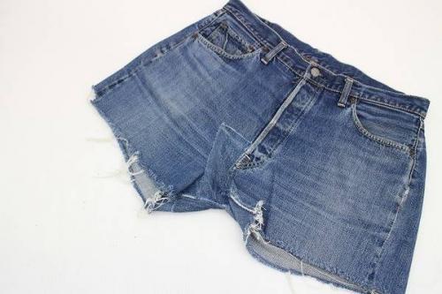 メンズのボトムス