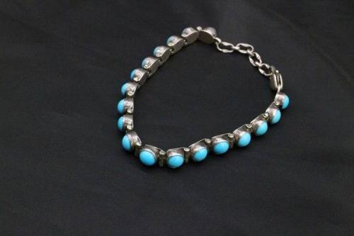 ブレスレットのアクセサリー