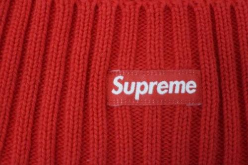 SUPREMEのシュプリーム