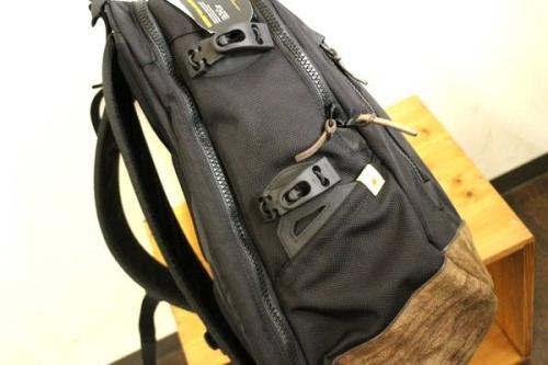 リュックのブーツ