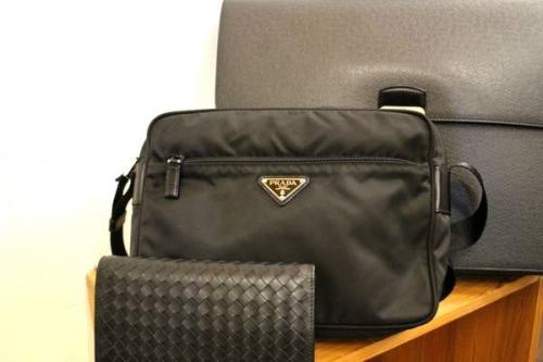 LOUIS VUITTONのPRADA