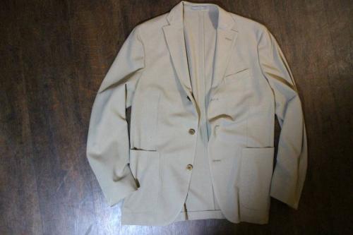 買取入荷のスーツ