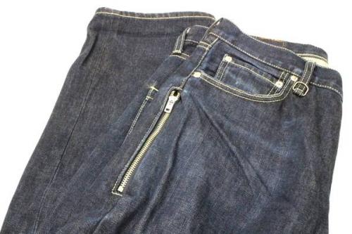 リーバイスフェノムのフラグメント