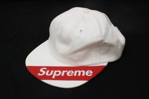 サマーセールのストリート