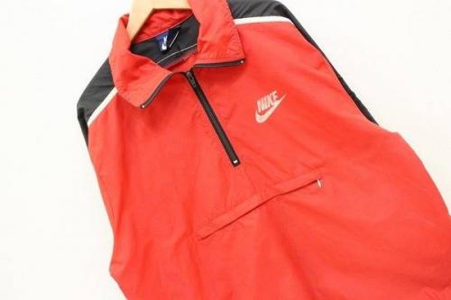 スポーツブランドの古着