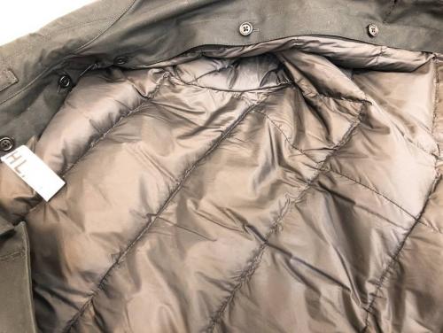 MHLのステンカラーコート