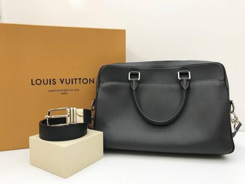 買取入荷のラグジュアリーブランド