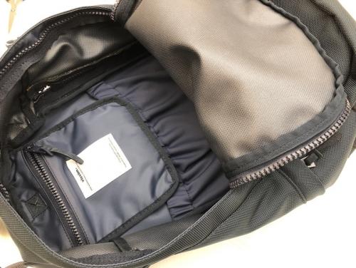 バックパックのヴィズヴィム