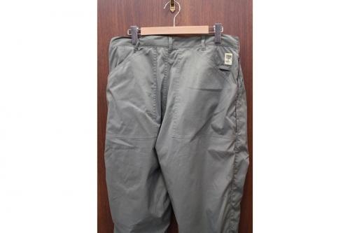 ビームス　サーフアンドスケート＆エスエスゼットのベイカーパンツ