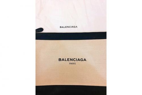 BALENCIAGAのバレンシアガ