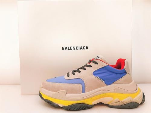 ラグジュアリーブランドのBALENCIAGA