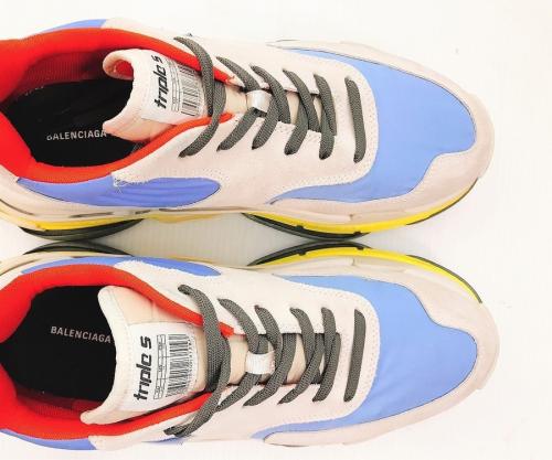 スニーカーのメンズ