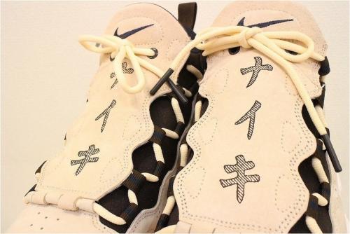 スニーカーのNIKE