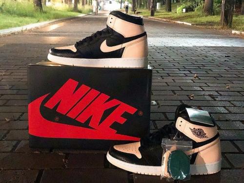 スニーカーのNIKE