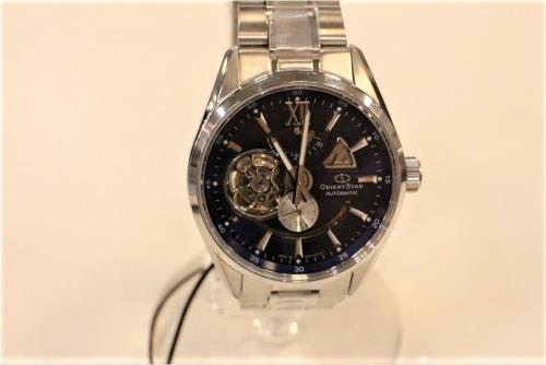 タグホイヤーのリストウォッチ