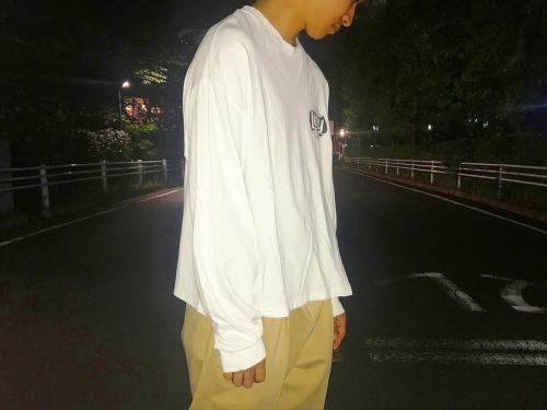 レイジーボーイズの長袖プリントTシャツ