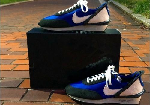 スニーカーのNIKE × UNDERCOVER