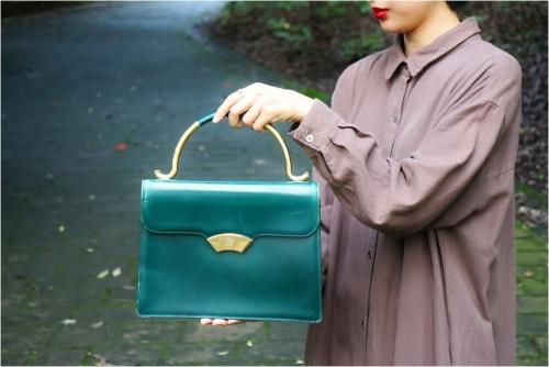 バーバリーのバッグ