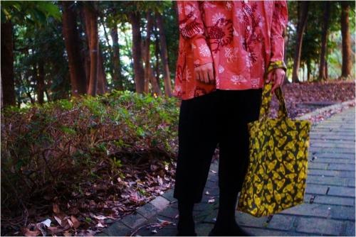 ヴィヴィアンウエストウッド アングロマニアのオーブ柄トートバッグ