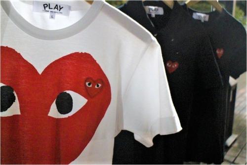 PLAY COMME DES GARCONSのプレイコムデギャルソン