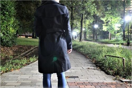 バーバリープローサムのトレンチコート