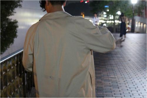 ステンカラーコートのメンズ