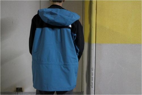 マウンテンライトジャケットのメンズ