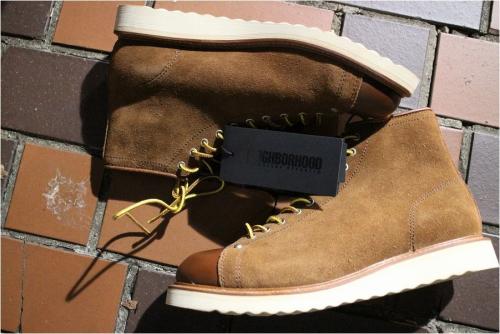 ネイバーフッドのスウェードモンキーブーツ