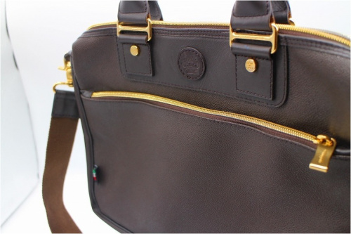 ビジネスバッグのOrobianco