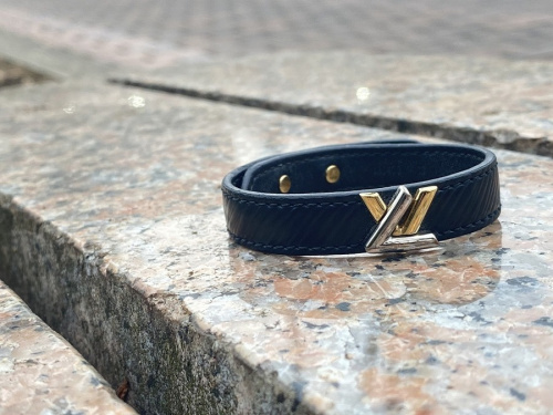 ラグジュアリーブランドのLOUIS VUITTON