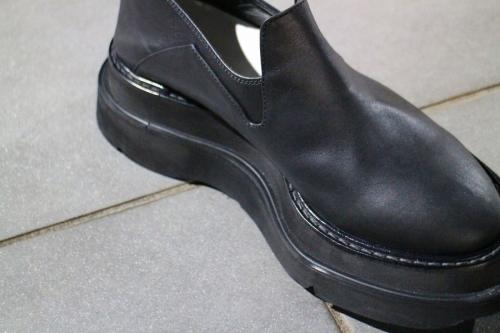 ユリウスのシューズ